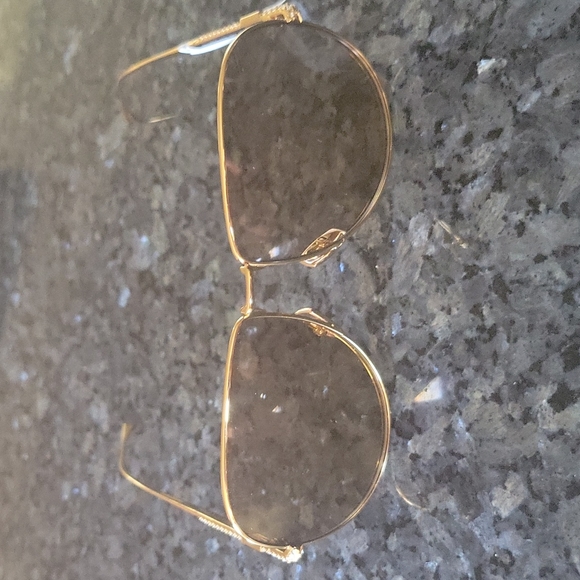 Other - Sun Glasess Fendi For Women